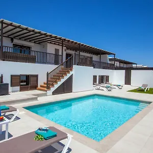 villa-honey-rose-guime.puertodelcarmen-hotels.org/